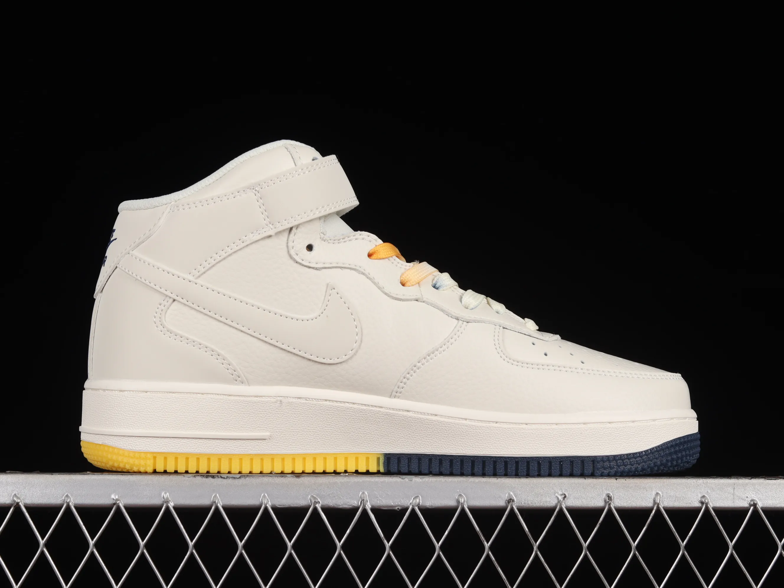 All categories Nk Air Force 1 Air Force series Nk Air Force 1 Mid Air Force mid-top Nk Air Force 1'07 Mid beige blue Memphis Grizzlies city limited Air Force 1 mid-top sports and leisure sneakers ML5369-215